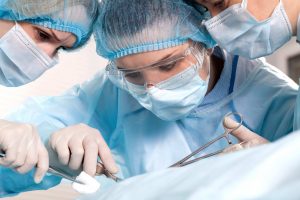 4 complications associated with retained surgical sponges